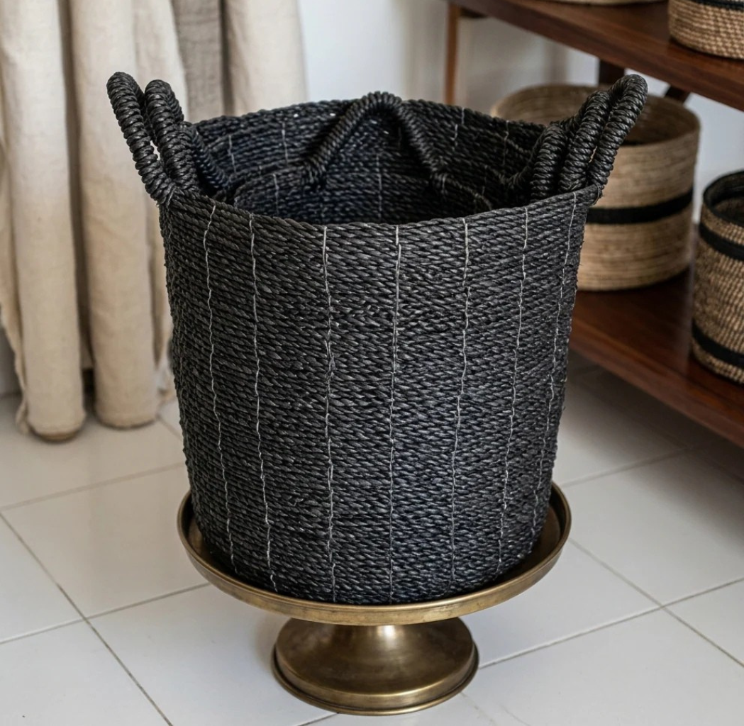 Baket Laundry Zaina