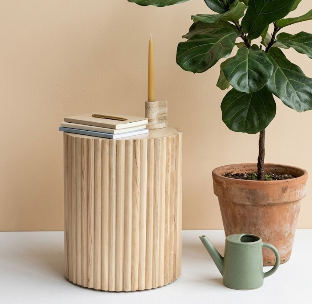 Sccotie Side Table